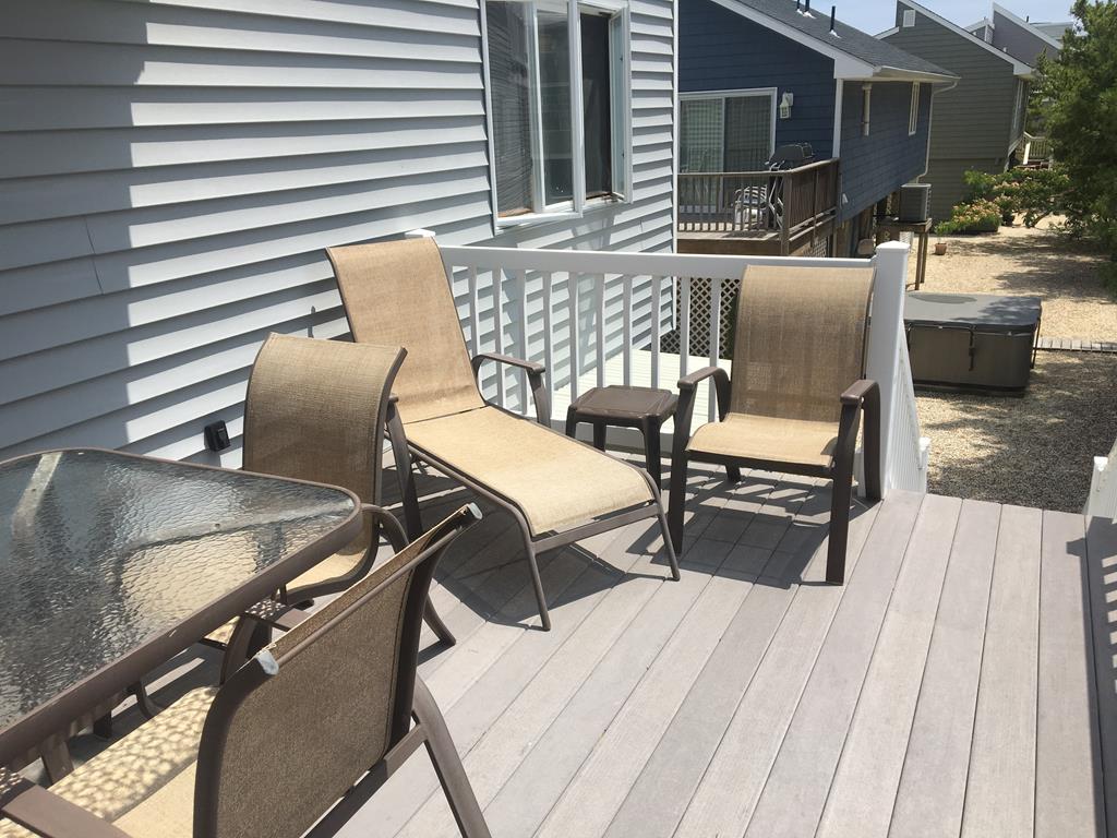 16 W Culver Avenue (76th), Beach Haven Crest (Bay Side)