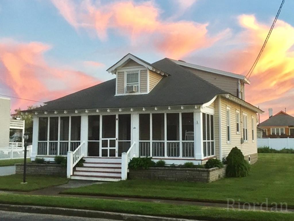 6 East Webster Avenue, Strathmere