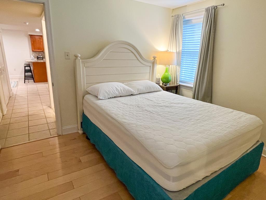 211 Beach Ave. Unit 4 | Photo 16