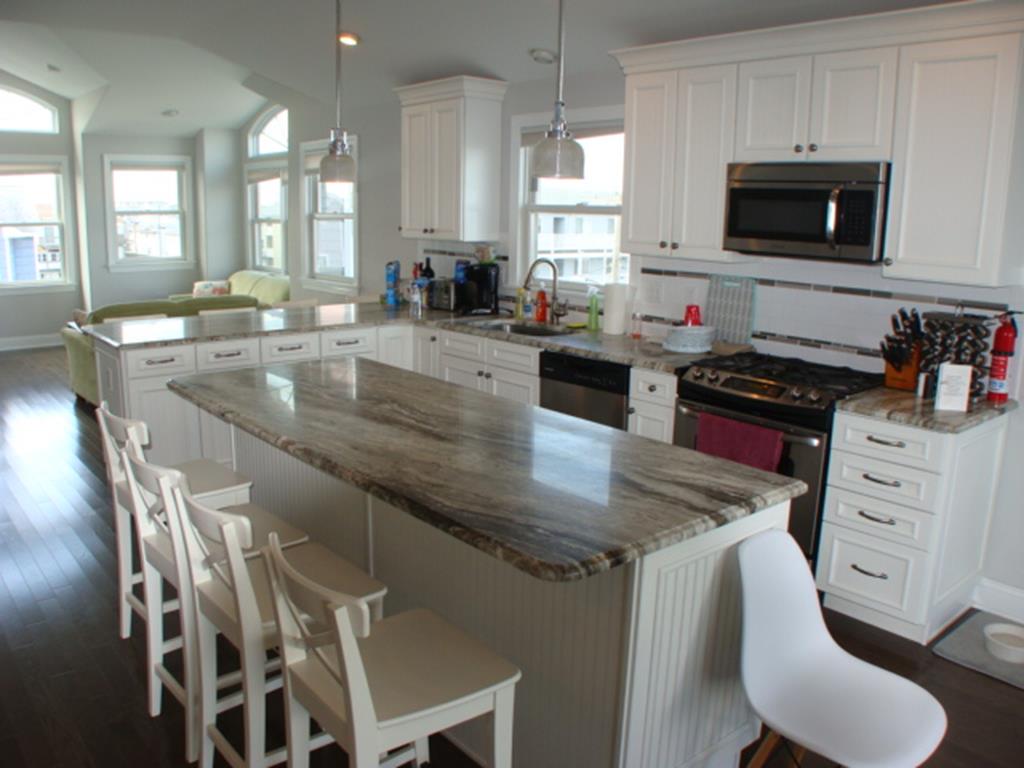 345 43rd Street, Sea Isle City (Bay Front)