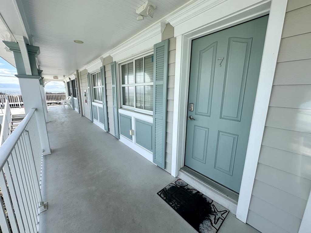 Broadway Beach unit 7 | Photo 3