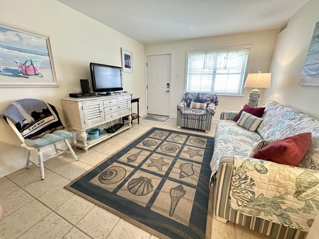 Broadway Beach unit 7 | Photo 7