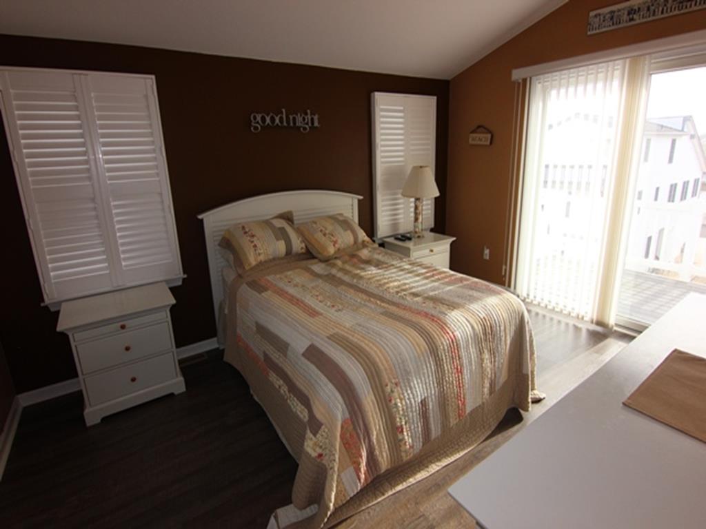 138 53rd Street, Sea Isle City (Center)