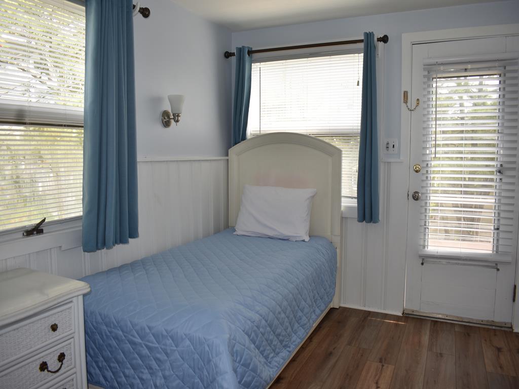 113 Eleventh Street, Beach Haven (Ocean Side)