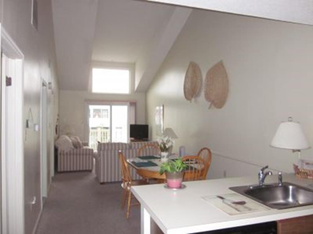 4400 Pleasure Avenue, Sea Isle City (Beach Block)