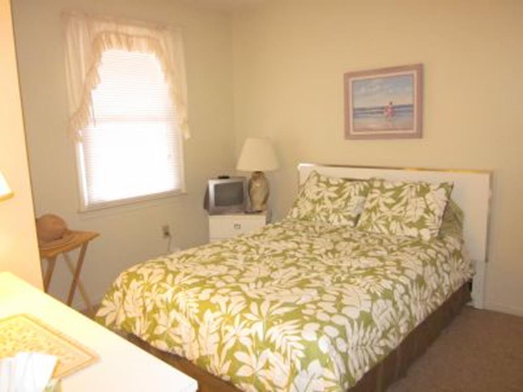 4400 Pleasure Avenue, Sea Isle City (Beach Block)