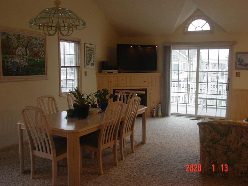 7605 Landis Avenue, Sea Isle (Beach Block)