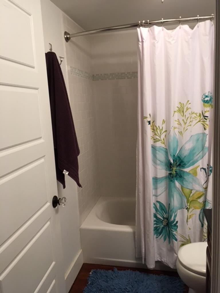 Lovely 3 bdr 2 bath on quiet Golf Lane | Photo 13