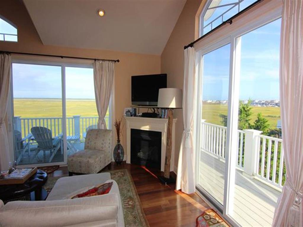210 52nd Street, Sea Isle  City (Bay View)