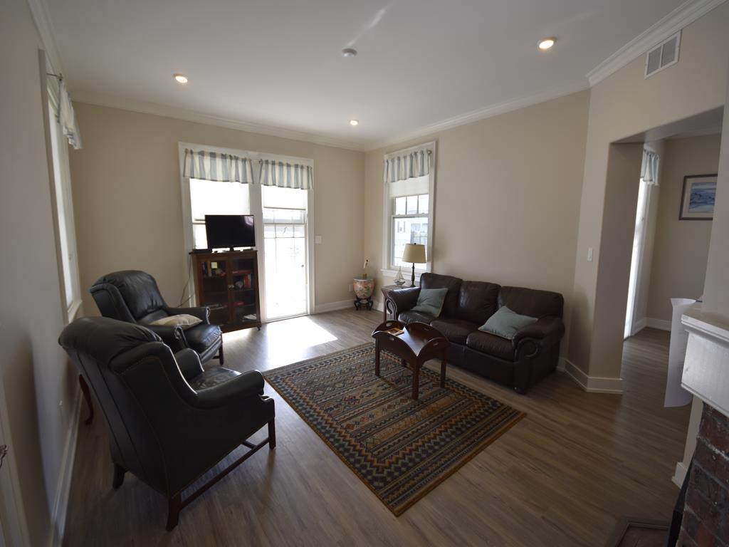 901 Stockton Unit #1 | Photo 4