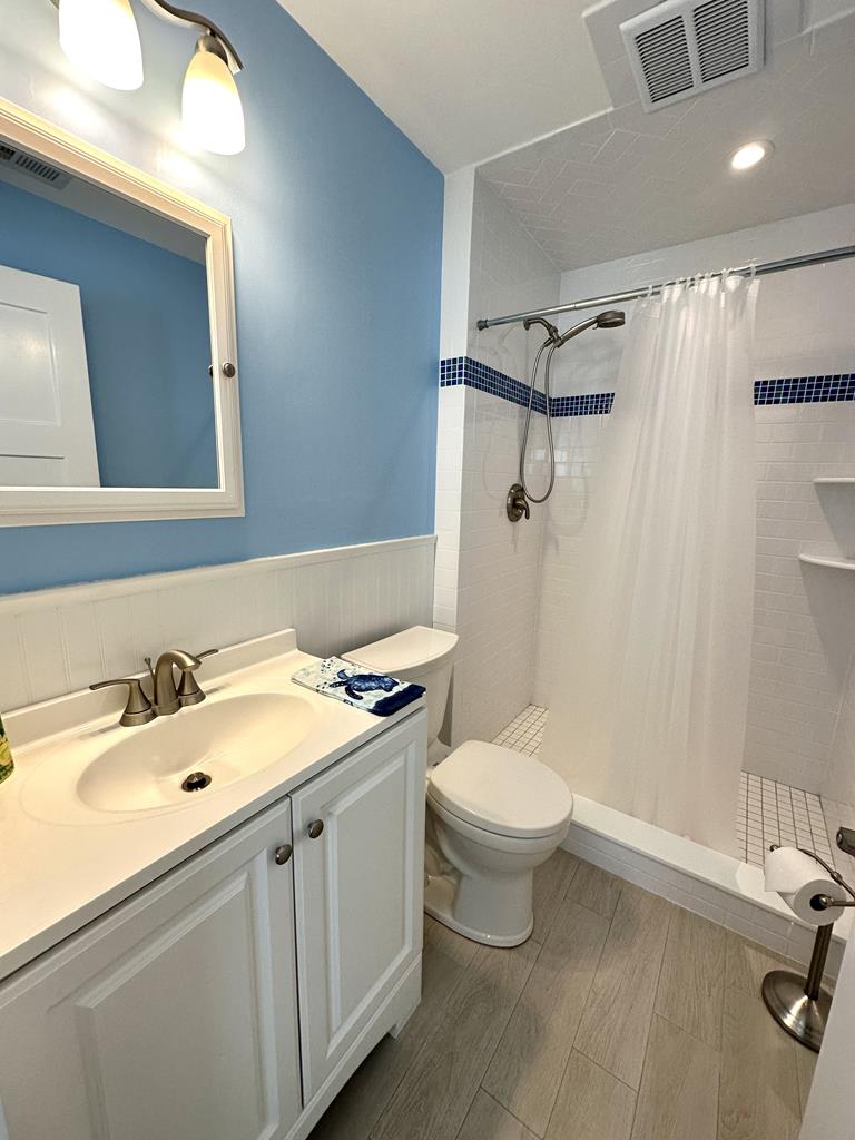 Pemberley Cottage - 926 Benton Avenue | Photo 28