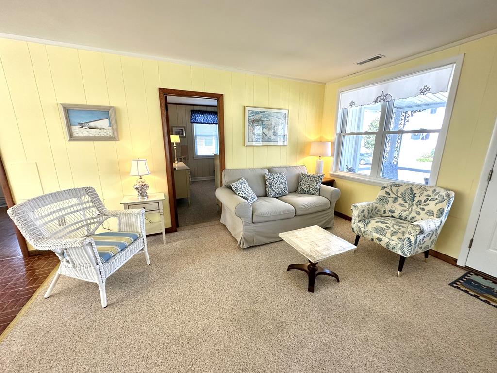 Pemberley Cottage - 926 Benton Avenue | Photo 11