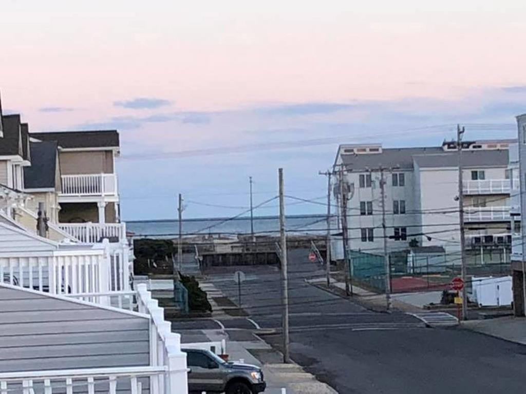 129 34th Street, Sea Isle City (Center)