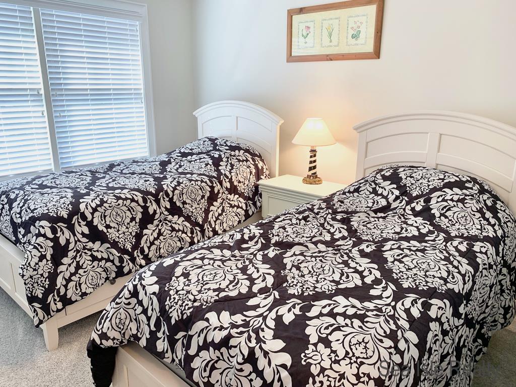 6821 Pleasure Avenue South, Sea Isle City (Beach Front)