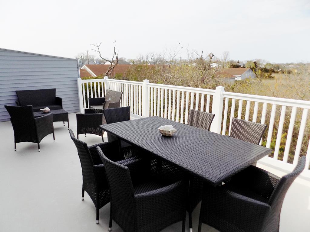 223 Myrtle Avenue | Photo 28