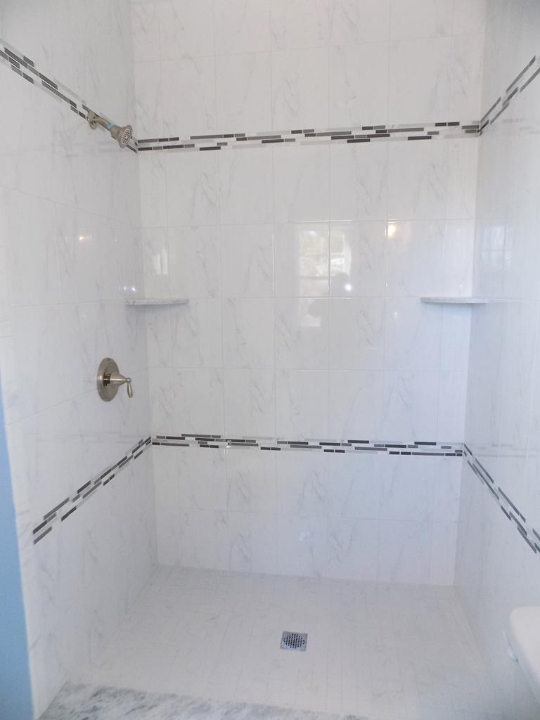 223 Myrtle Avenue | Photo 9