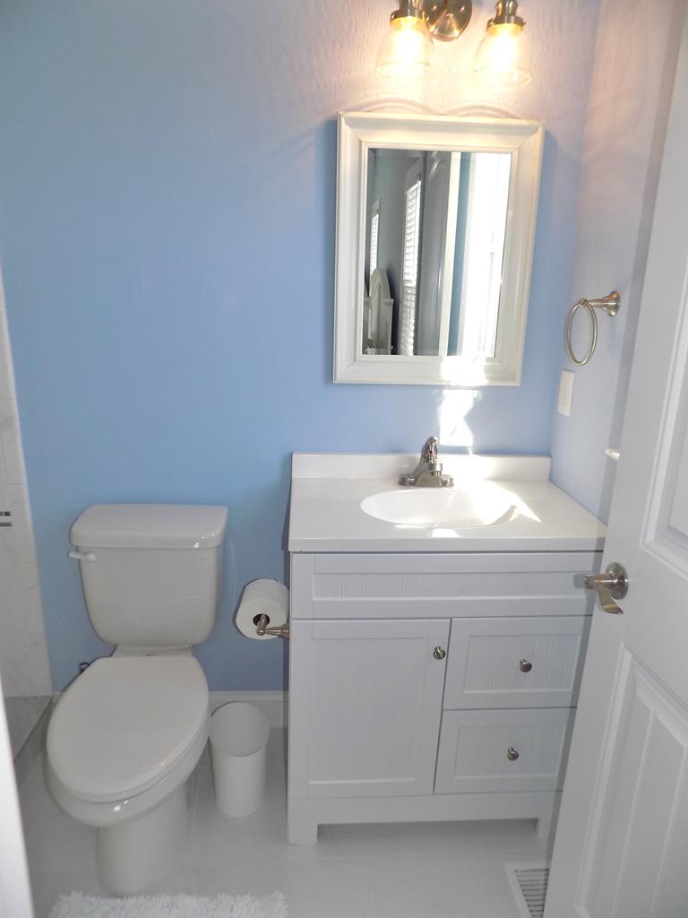 223 Myrtle Avenue | Photo 10