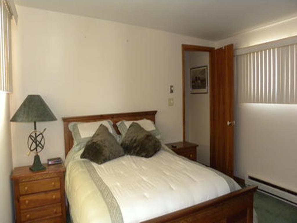 10 86th Street, Sea Isle City (Beach Front)
