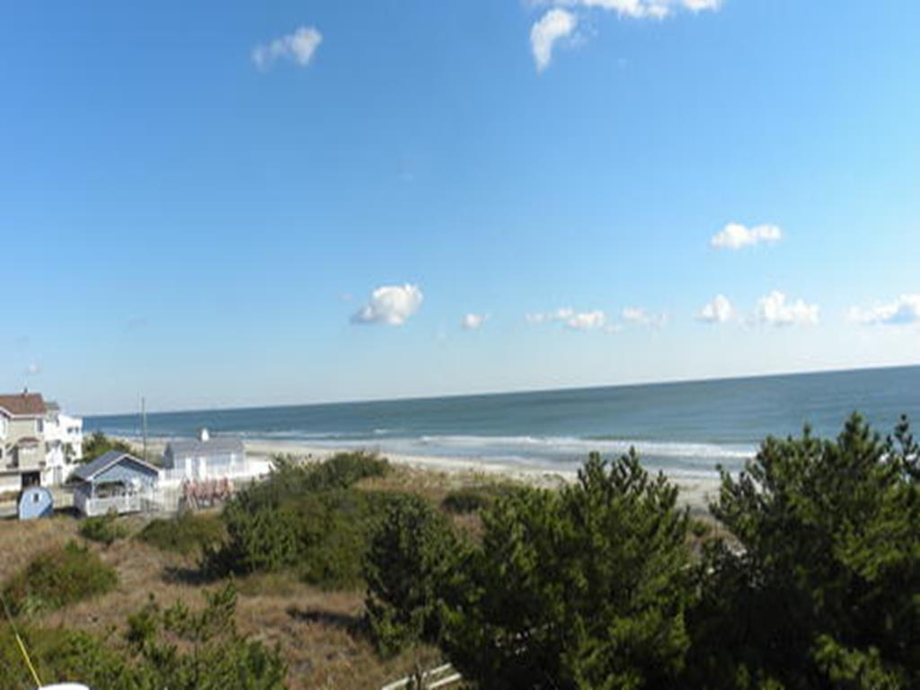 10 86th Street, Sea Isle City (Beach Front)