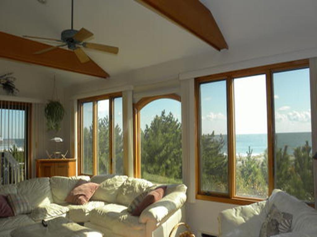 10 86th Street, Sea Isle City (Beach Front)