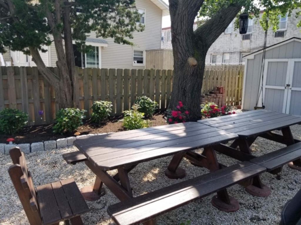 6 E Herbert Avenue, Beach Haven Park (Ocean Side)