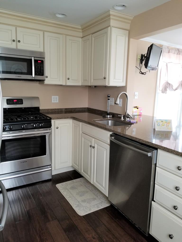 6 E Herbert Avenue, Beach Haven Park (Ocean Side)