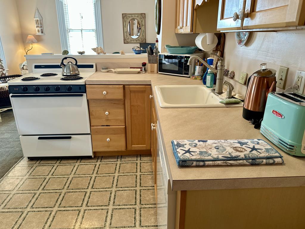 The Baronet - Unit 2A - Ocean Views | Photo 11