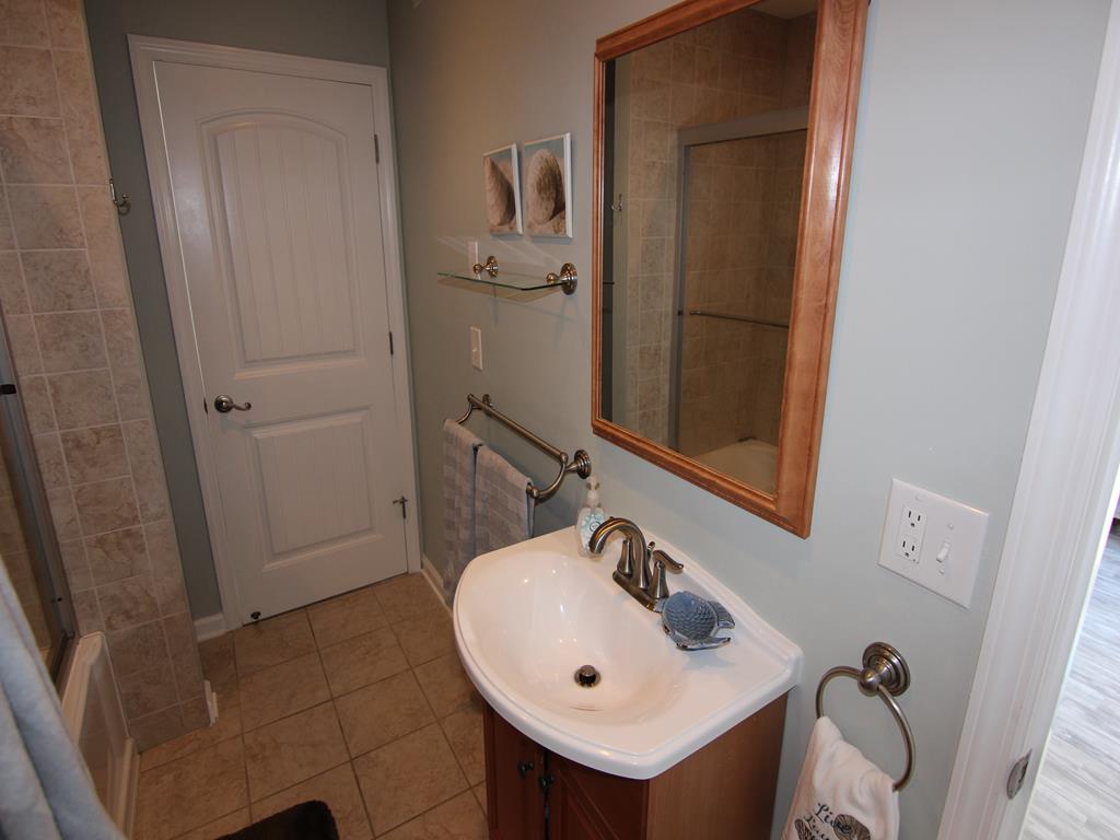 7509 Landis, Sea Isle City (Beach Block)
