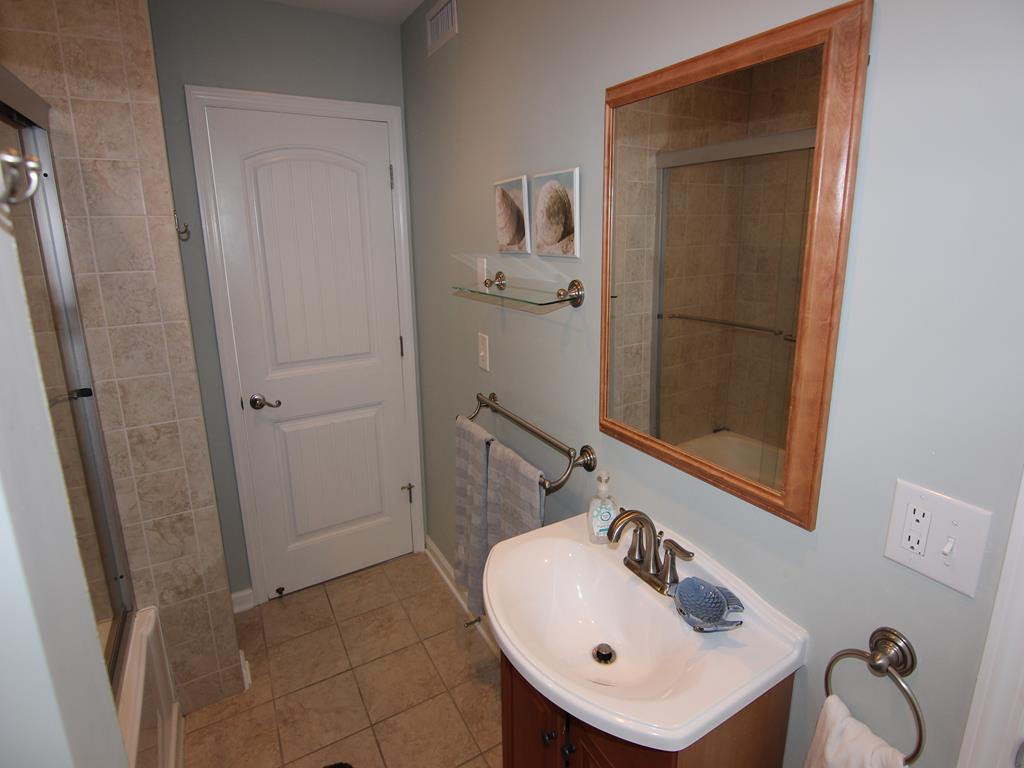 7509 Landis, Sea Isle City (Beach Block)