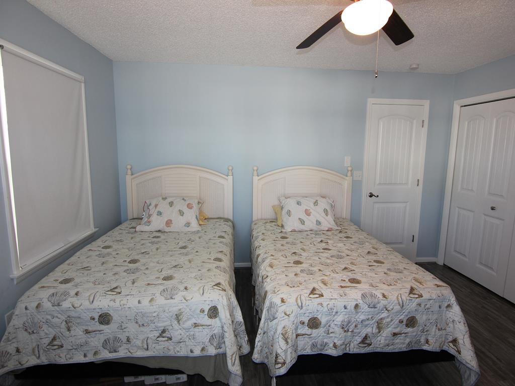 7509 Landis, Sea Isle City (Beach Block)