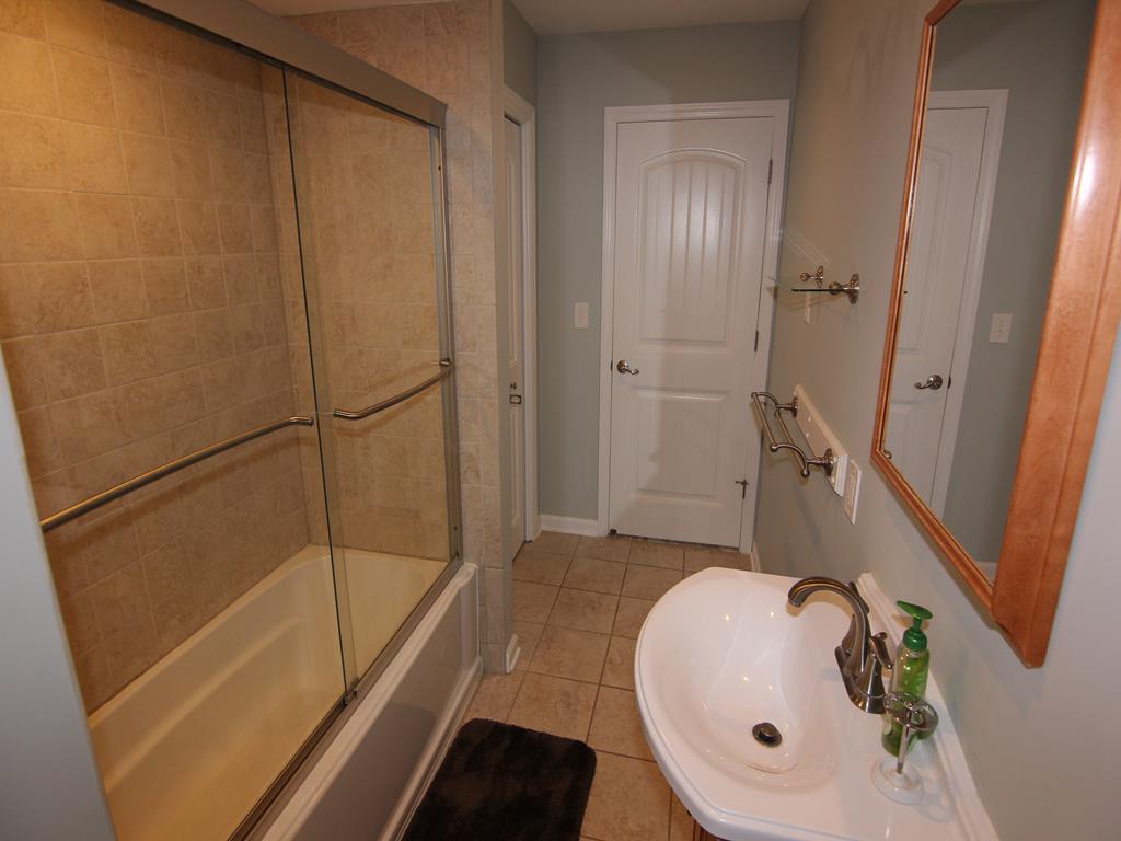 7509 Landis, Sea Isle City (Beach Block)