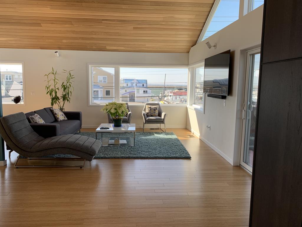 2 E. 33rd Street, Brant Beach (Ocean Side)