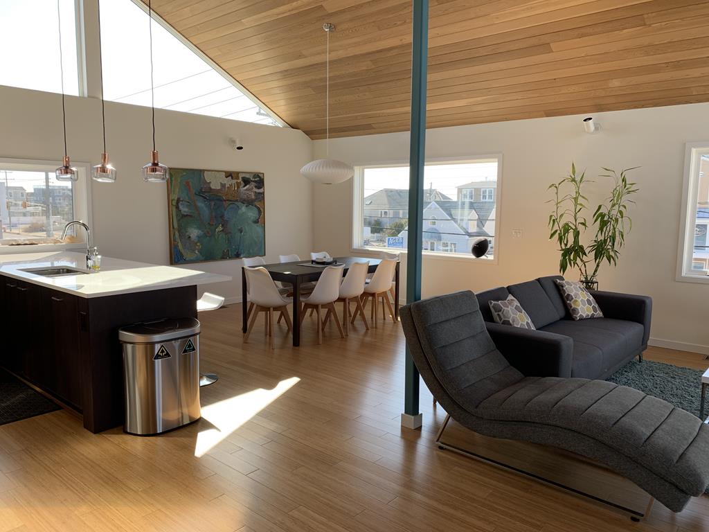 2 E. 33rd Street, Brant Beach (Ocean Side)