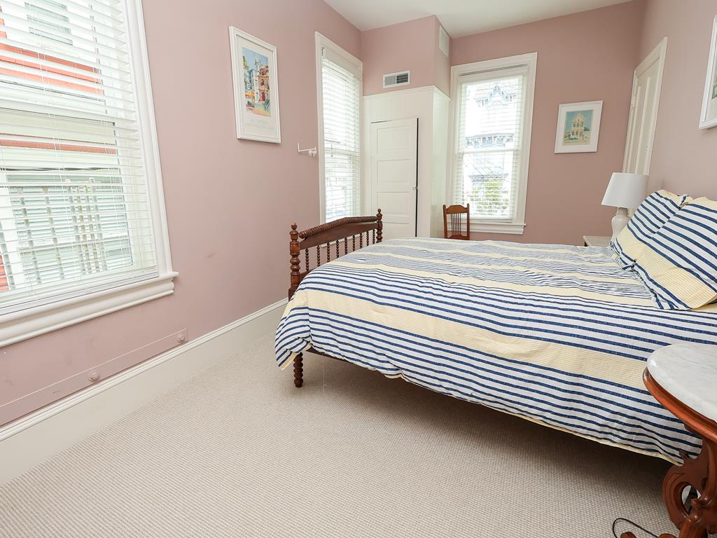 Beach Block 7 Bedroom/5 Bath | Photo 26