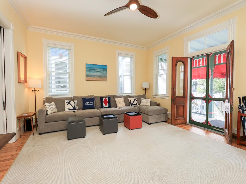 Beach Block 7 Bedroom/5 Bath | Photo 7