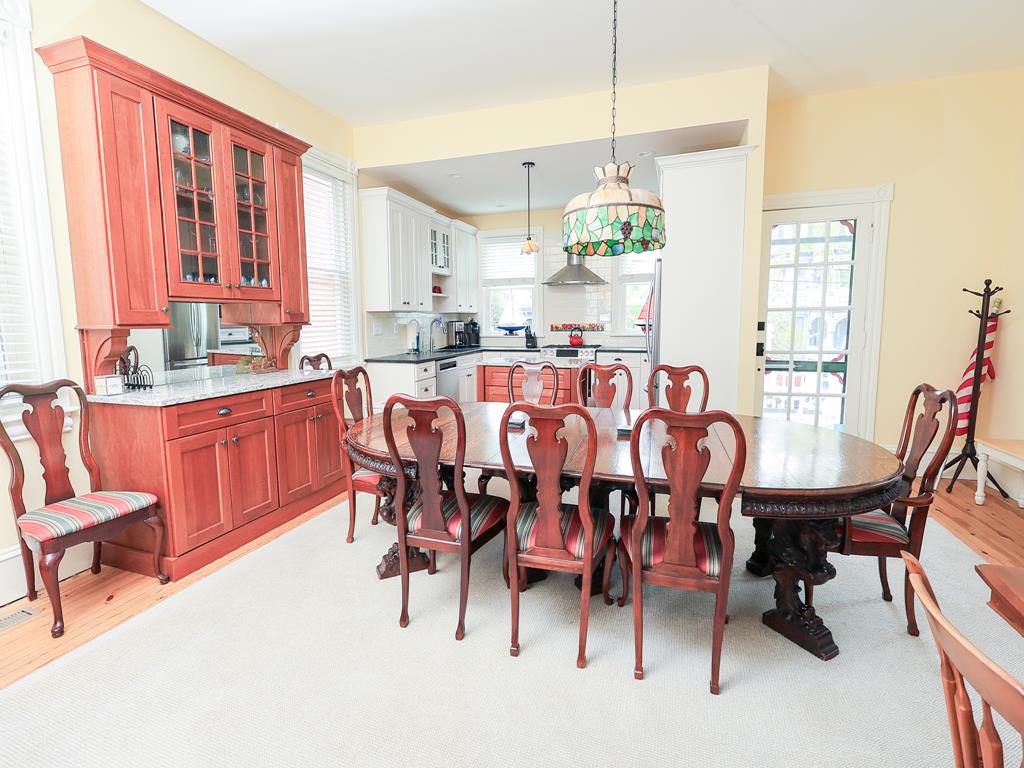 Beach Block 7 Bedroom/5 Bath | Photo 11