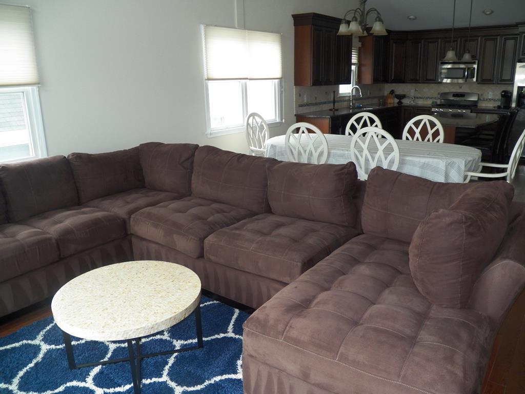 130 86th Street East Unit - Picture 