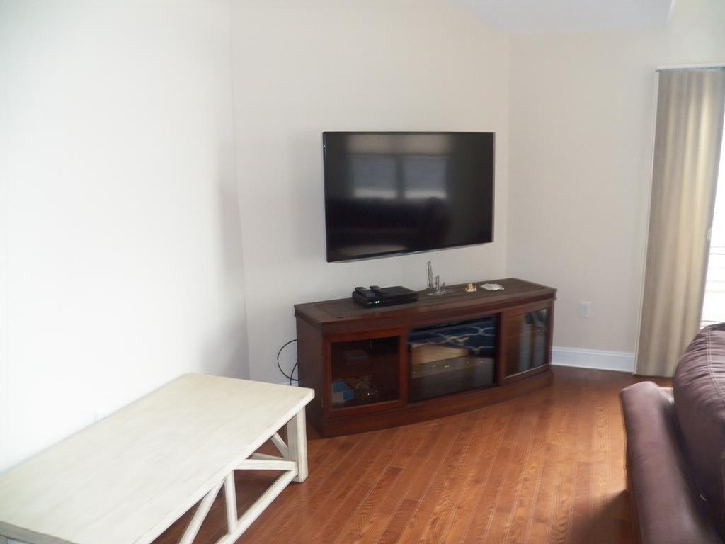 130 86th Street East Unit - Picture 
