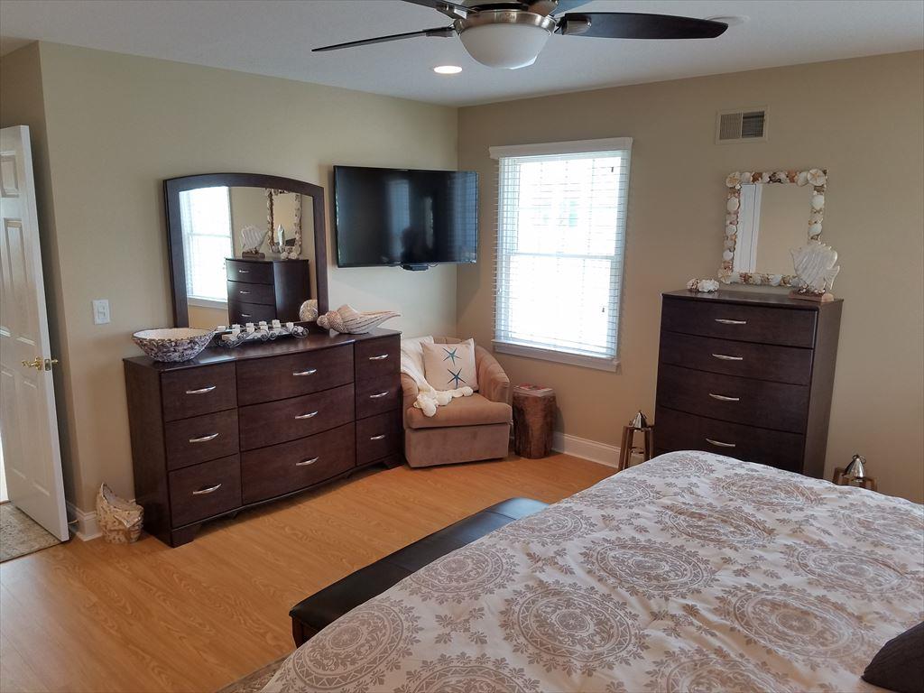 7212 Ocean Boulevard, Brant Beach (Ocean Side)