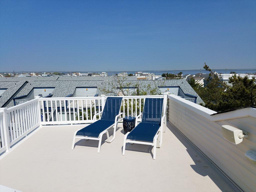 7212 Ocean Boulevard, Brant Beach (Ocean Side)