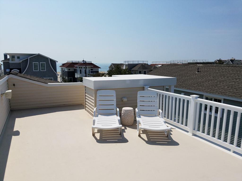 7212 Ocean Boulevard, Brant Beach (Ocean Side)