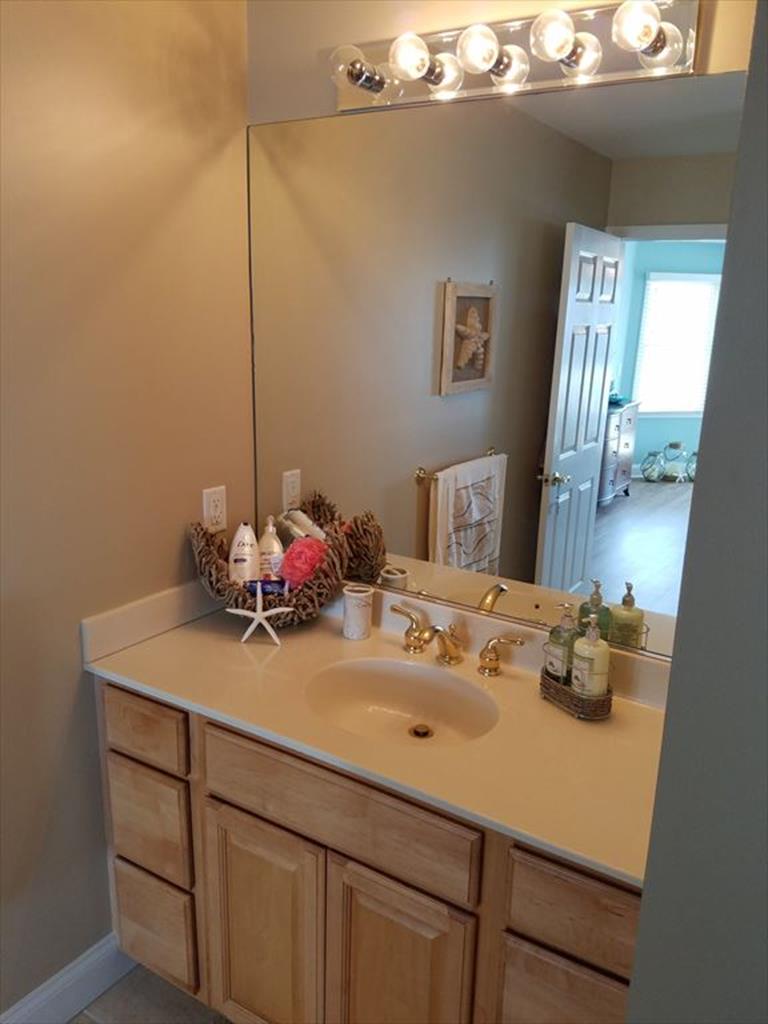 7212 Ocean Boulevard, Brant Beach (Ocean Side)