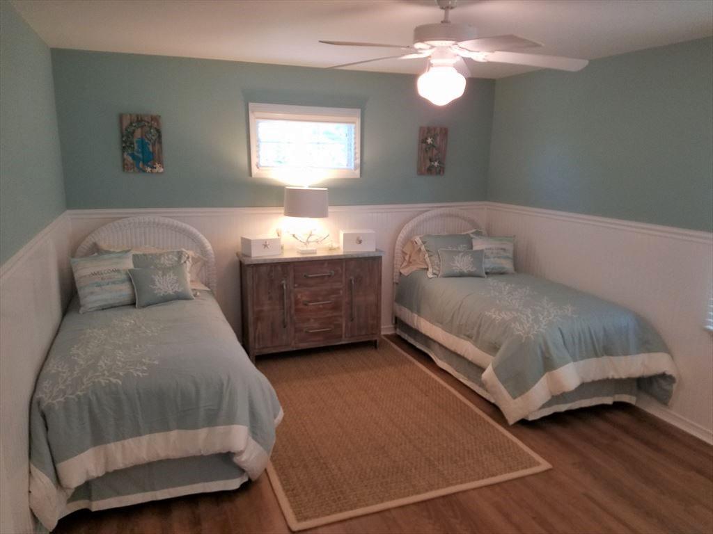 7212 Ocean Boulevard, Brant Beach (Ocean Side)