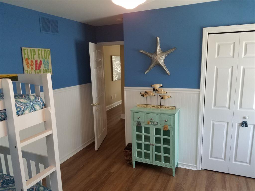 7212 Ocean Boulevard, Brant Beach (Ocean Side)