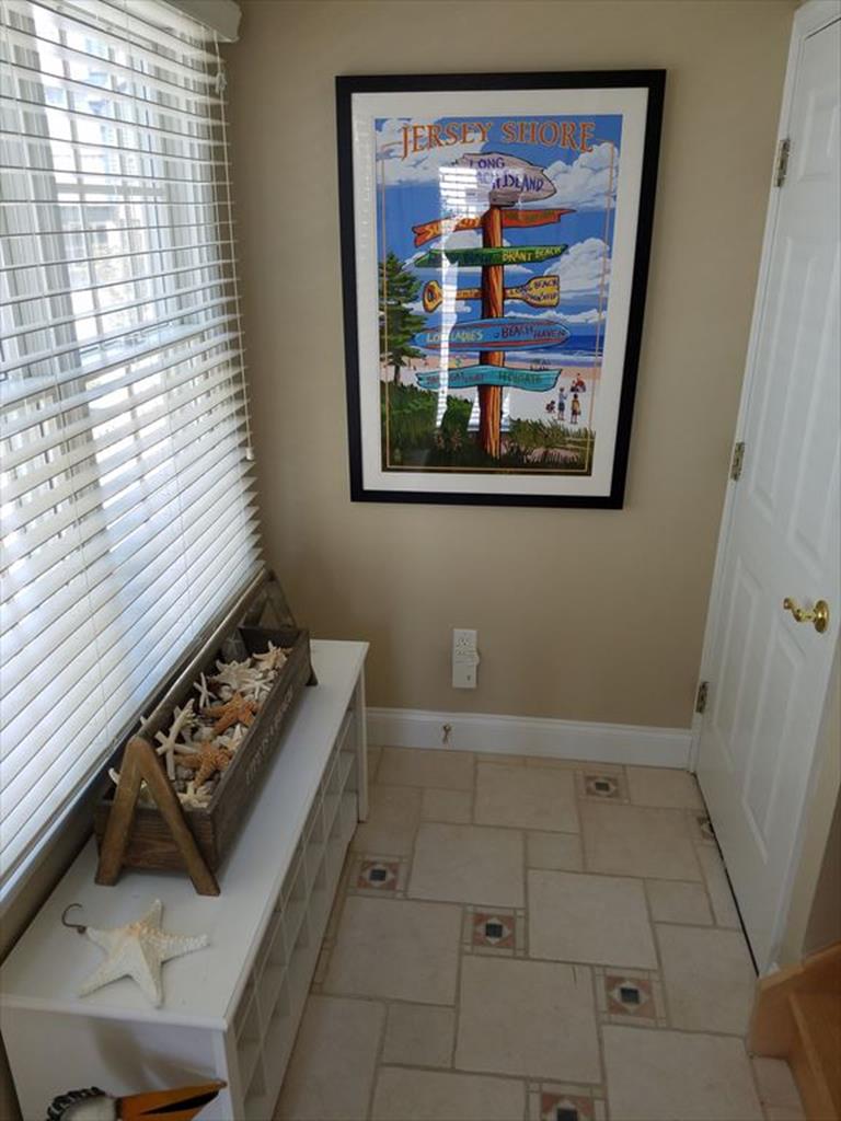 7212 Ocean Boulevard, Brant Beach (Ocean Side)