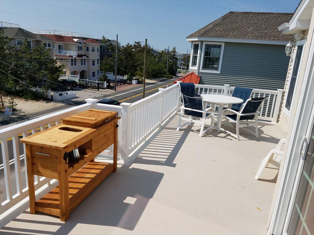 7212 Ocean Boulevard, Brant Beach (Ocean Side)