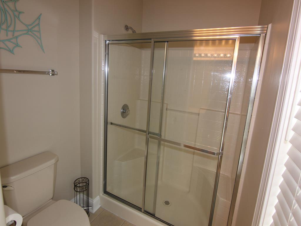 18 33rd Street, Sea Isle City (Beach Front)