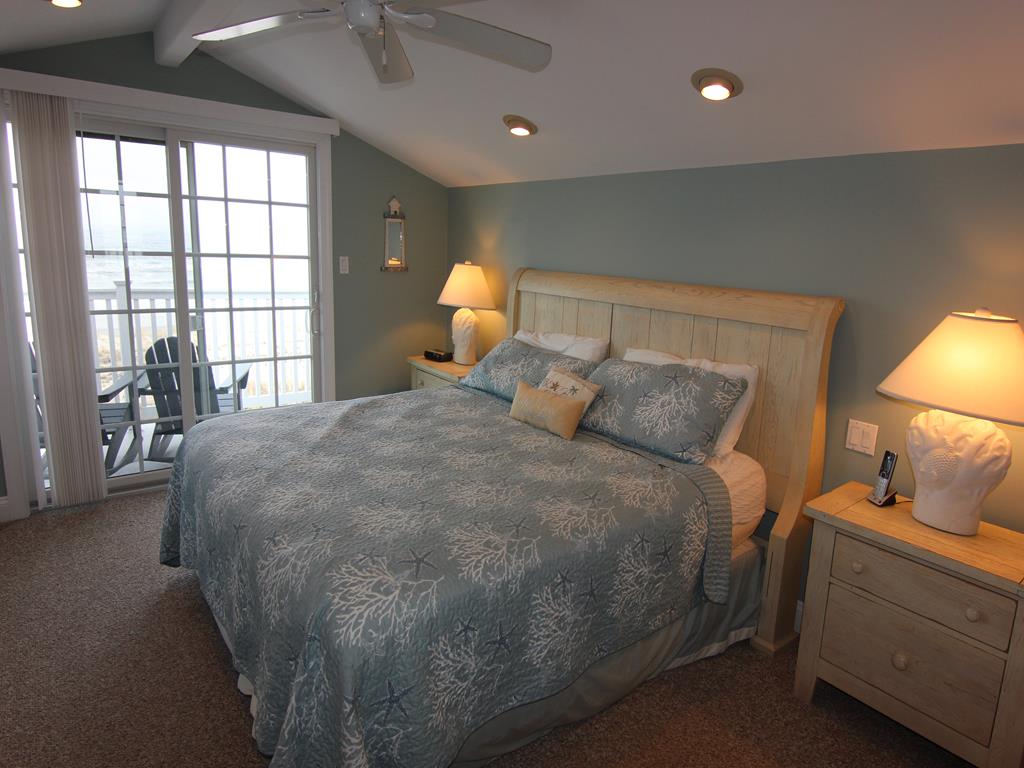 18 33rd Street, Sea Isle City (Beach Front)