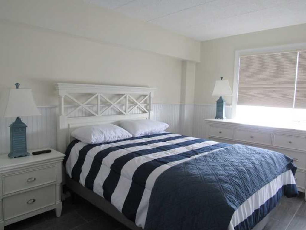 4100 Boardwalk, Sea Isle City (Beach Front)