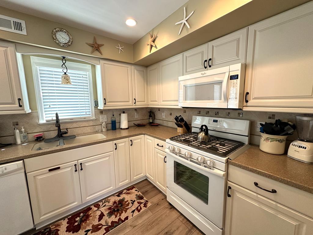 933 Columbia Avenue, Unit B3 - Columbia Gardens | Photo 13